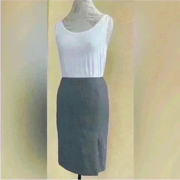 St. Emile Gray Wool Skirt Size 8 Excellent Condition! - Picture 5 of 8